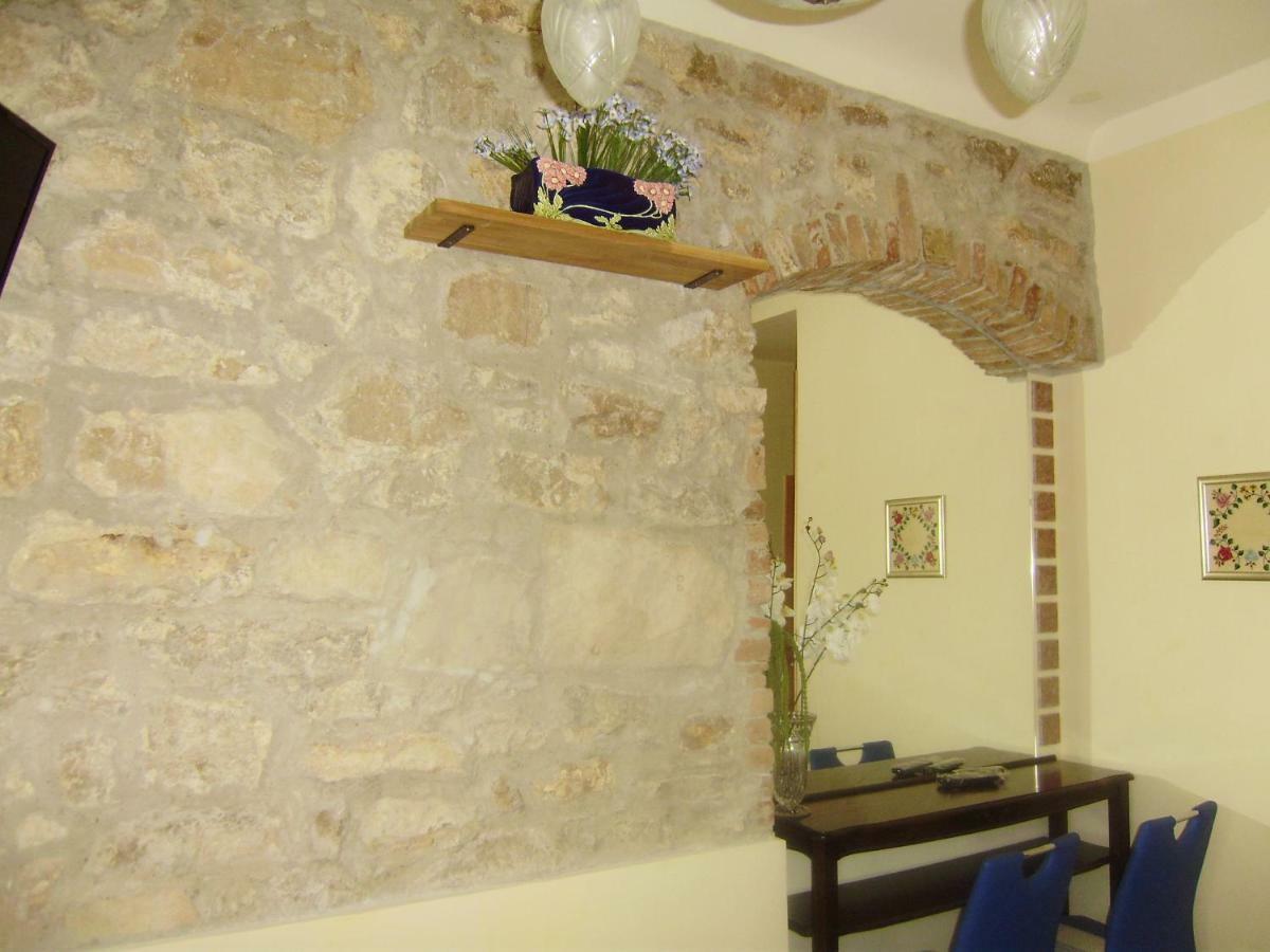 Anthea Rooms Сплит Екстериор снимка